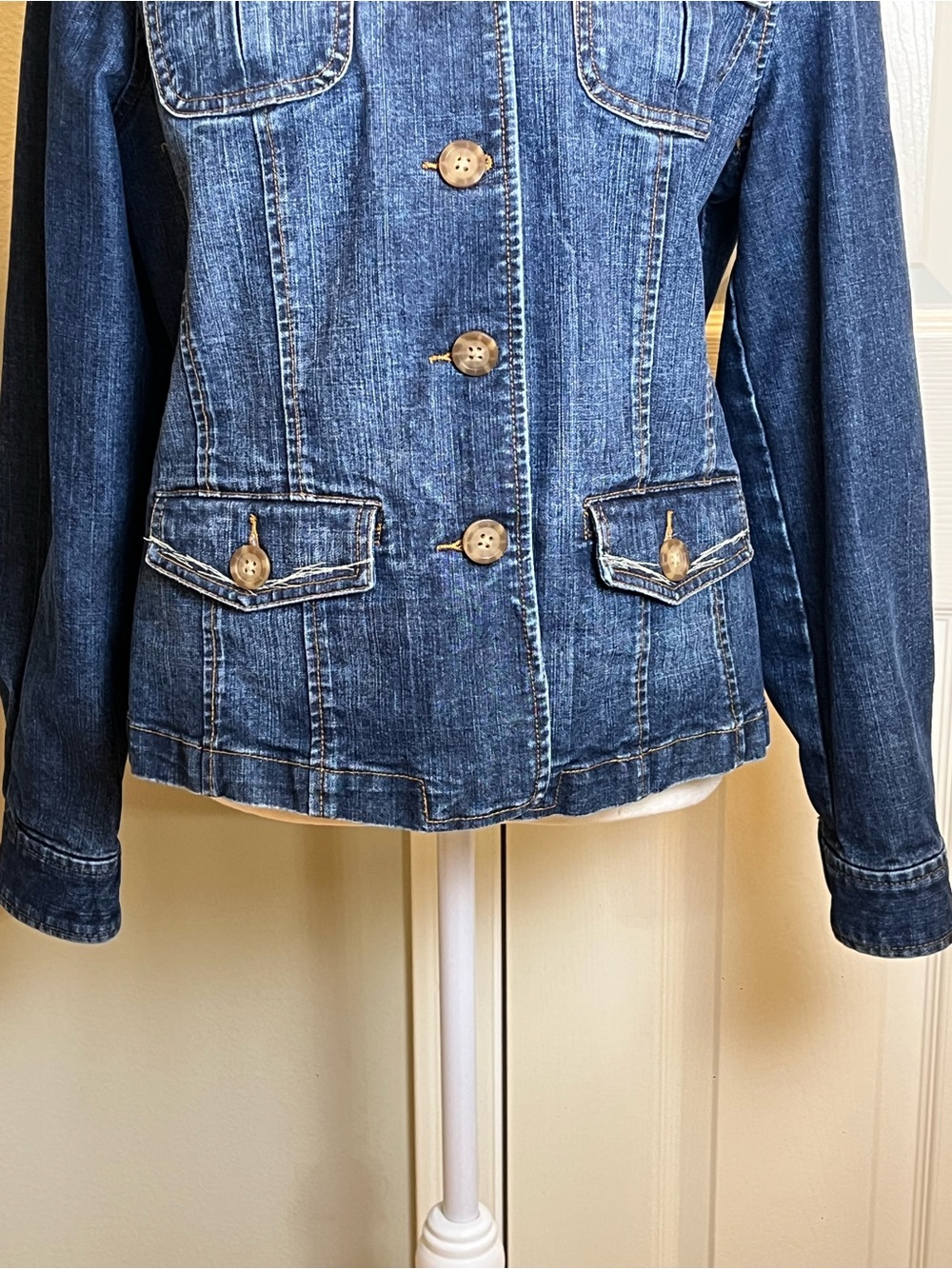 DACHSHUND Upcycled Denim Jacket - Picture 7 of 12
